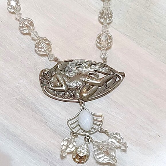 Art nouveau style drop pendant necklace with crystal beads - Picture 2 of 4